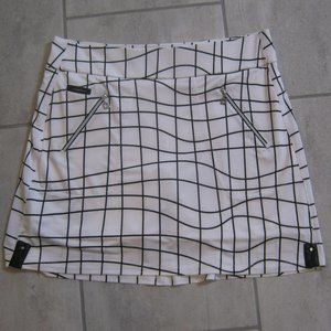 Black/white JAMIE Sadock Golf /Tennis Skort Ladies -Size 10-MSRP: $110
